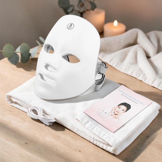 LED Radiance Mask – lifestyle photo